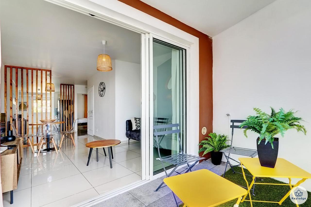 T2 - Iris, Classe 2 Etoiles - Balcon - Proche Centre De Saint-Denis Exteriör bild